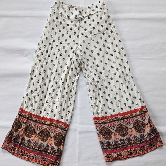 π 4 for $25 π Xhilaration Boho Lounge Pull On Wide Leg Pants Size Medium - Picture 3 of 13